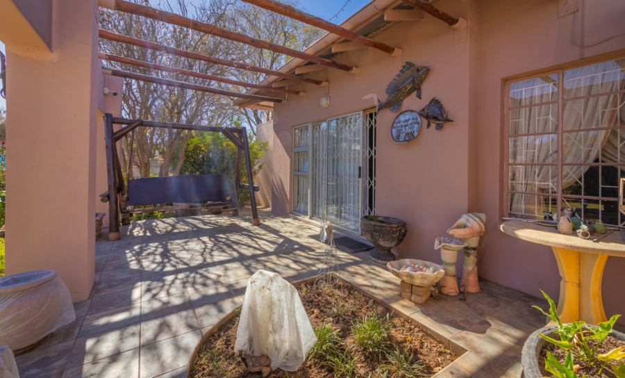 3 Bedroom Property for Sale in Kroonheuwel Free State